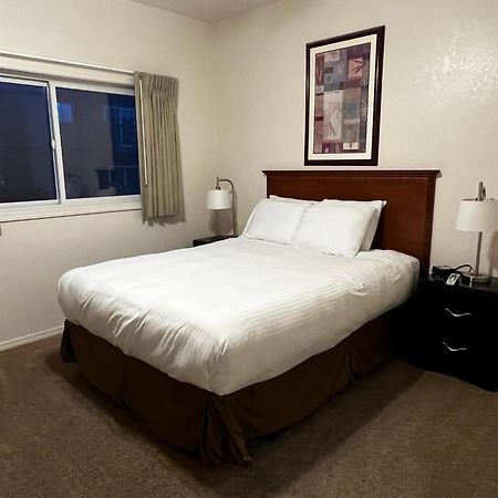 Canyon Plaza Premier Studio And Apartments Тусан Екстериор снимка