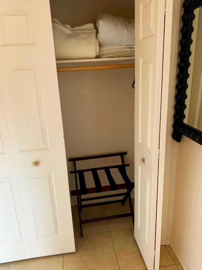 Canyon Plaza Premier Studio And Apartments Тусан Екстериор снимка